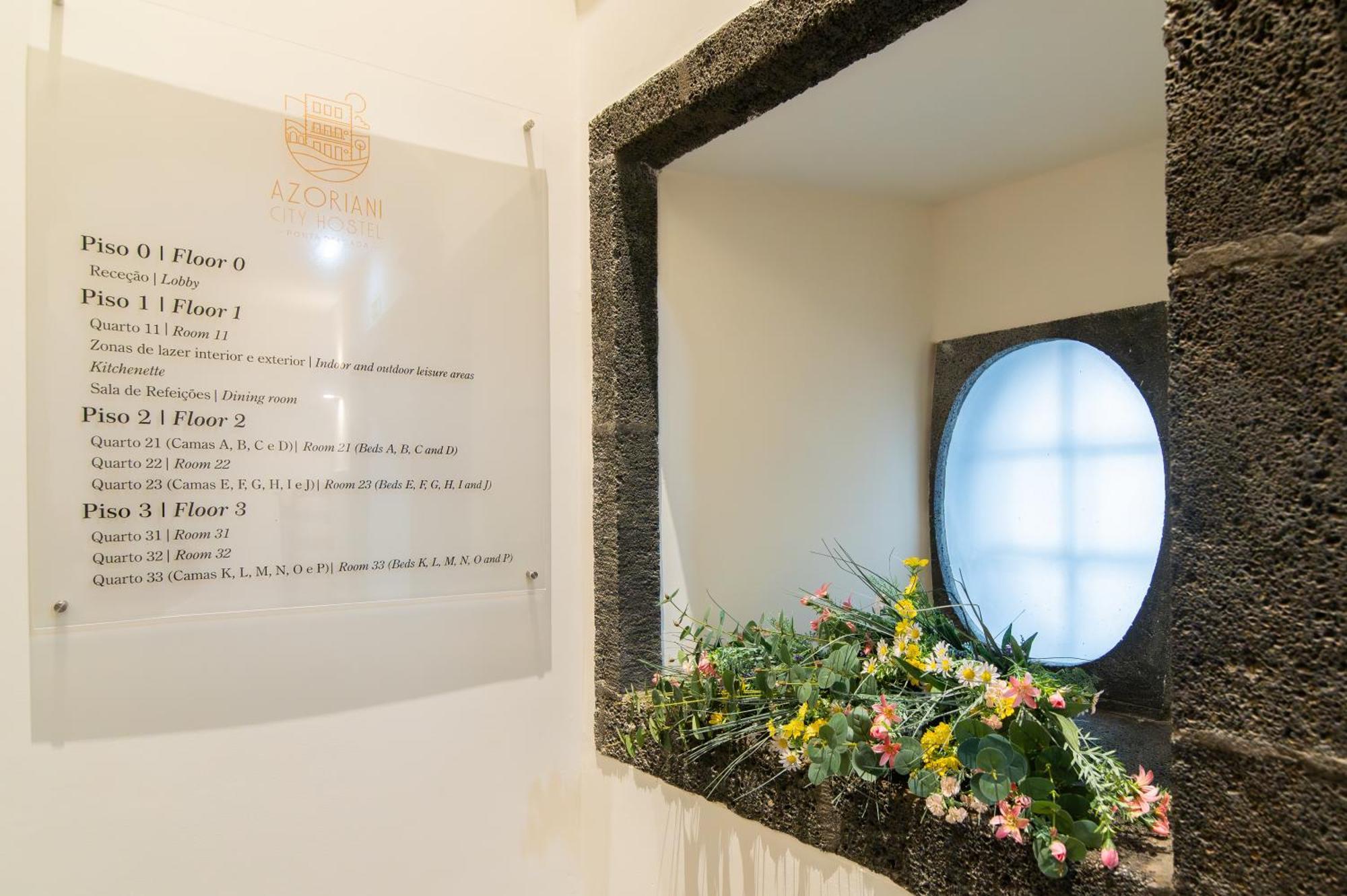 Azoriani City Hostel Ponta Delgada מראה חיצוני תמונה