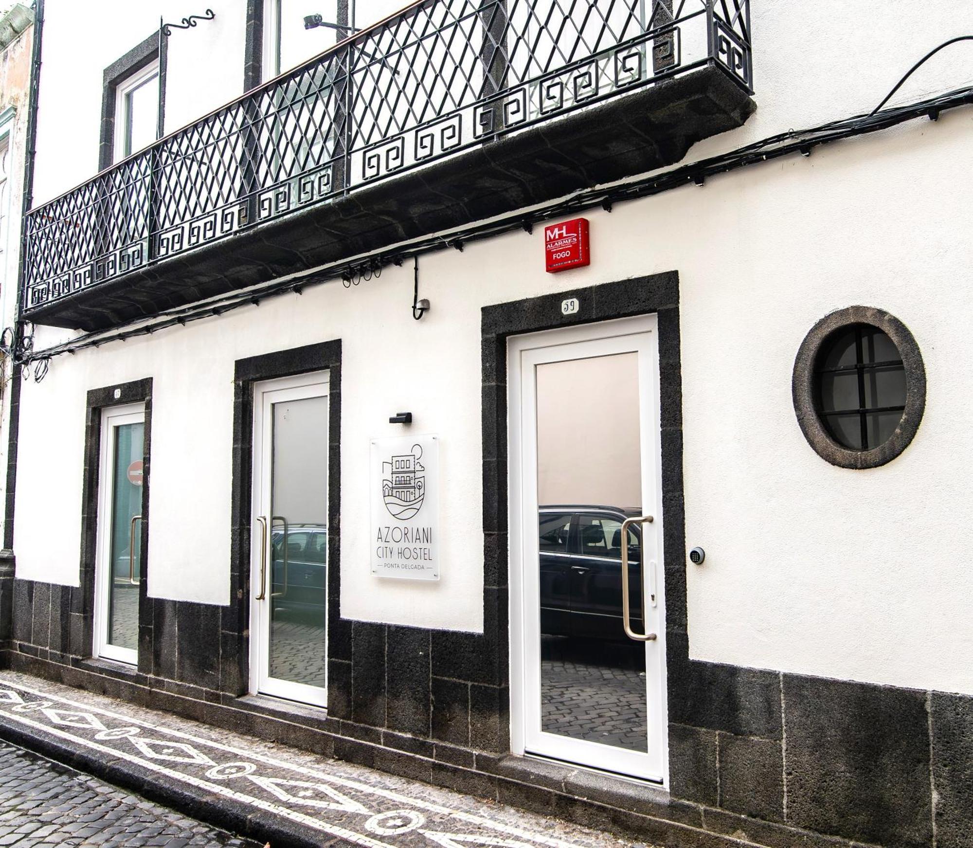 Azoriani City Hostel Ponta Delgada מראה חיצוני תמונה